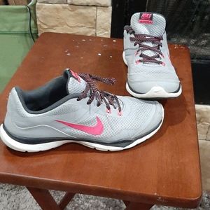 🔥2for$30🔥Nike FLEX TR 5